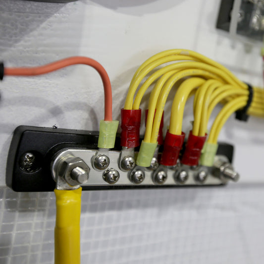Blue Sea 2300 150AMP Common BusBar 10 x #8-32 Screw Terminal w/Cover [2300] - First Stop Marine